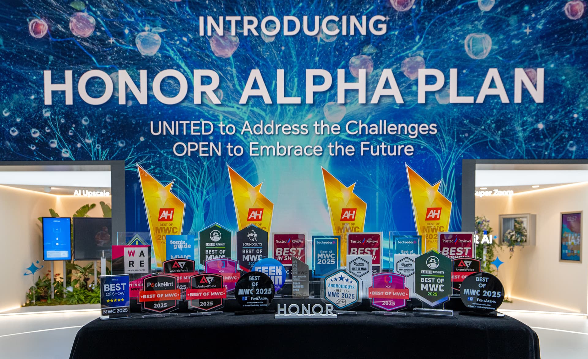 HONOR Impressed MWC 2025 with the HONOR ALPHA PLAN