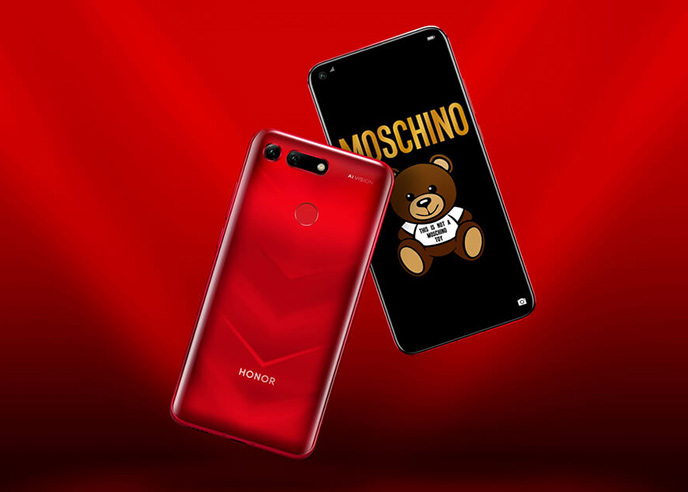 HONOR x MOSCHINO: A technológia és a divat találkozása