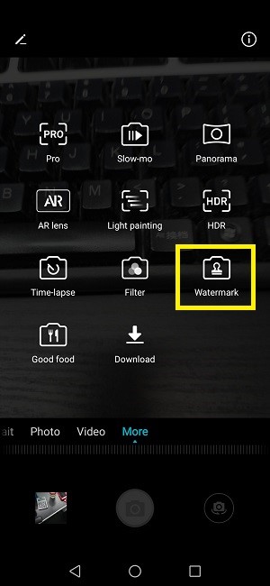 How to customize watermark of your photos on mobile phone HONOR 8X