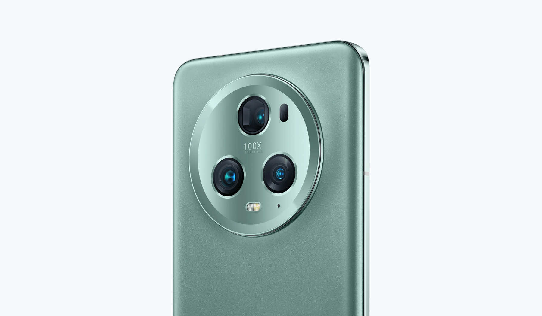 HONOR Magic5 Pro Green Rear Camera